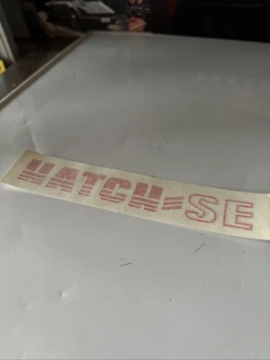 CALCOMANÍA ORIGINAL RELIANT REALTO HATCH-SE TRASERA ROJA - Imagen 1 de 4