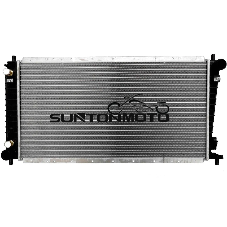 Radiador 1831 para Ford Expedition 1997-1998 4,6 L V8 núcleo de 2" Foto 1 de 1