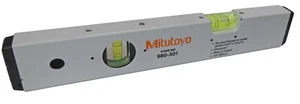 Nivel Mitutoyo 1 pie (12"/300 mm) con marco reforzado de aluminio a prueba de golpes - Imagen 1 de 1