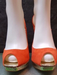 Orange Wildleder mit Gold Metallic Absatz von Bakers, Größe 8M, Neu ohne Karton - Bild 1 von 12