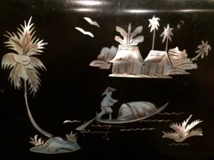 Mother of Pearl & Black Lacquer Wooden Asian Decorated Box Boats Huts Vintage - Picture 1 of 7