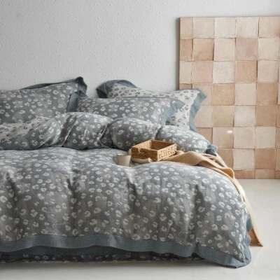 NUEVO Anthropologie Azul Gris Manchado Boho King Size Ropa de Cama Edredón Falso Estuche Set Foto 1 de 4