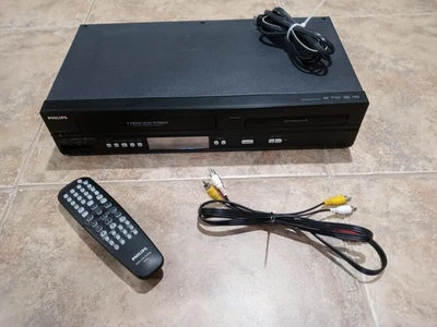 Philips DVP3355V/F7 DVD/VCR Combo Player Hi-Fi VHS Recorder w/ Remote Tested - Image 1 of 4