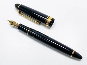 SAILOR 14K Founded 1911 - Picture 1 of 10