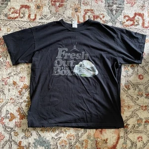 Vintage Nike Air Jordan Mens XL Fresh Out The Box Green 5 T-Shirt Black - Picture 1 of 6