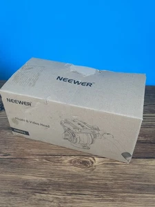 NEEWER Video Tripod Fluid Head with Quick Release Plate, Telescopic Handle GM001 - Picture 1 of 7