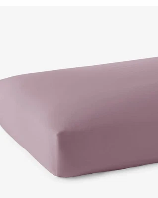 The Company Store Legend Hotel Wisteria Cotton Sateen WF Full Fitted Sheet New - Image 1 of 2