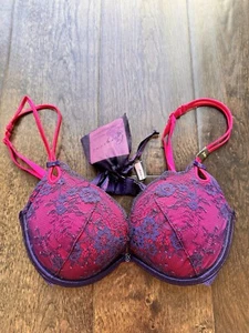 NWT - Victoria Secret Gorgeous pushup bra 34C - navy blue lace over fuchsia - Picture 1 of 3
