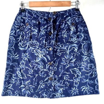 Vintage White Stag Chambray Skirt Women's Size 8 Blue Floral Straight Short Boho - Image 1 of 4