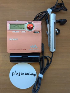 Sony MZ-R910 MD Player Recorder Minidisc Walkman Rose Pink Used Play Only - Picture 1 of 14