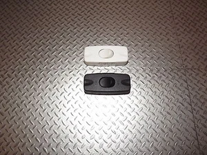 pack of 2x 2A SPST INLINE LAMP SWITCH WHITE BLACK 12V DC OR 230V AC SINGLE POLE - Picture 1 of 2