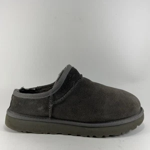 UGG Classic Slippers Shearling Lined Women’s Size 9 Gray Suede Slip On Winter - Picture 1 of 9