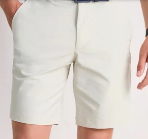 Pantalones Cortos Elastizados Vineyard Vines 9" Performance On The Go Usados en Excelente Condición en Piedra; Talla 34 - Imagen 1 de 11