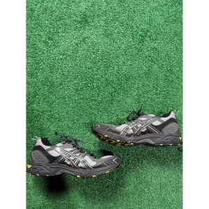 Scarpe da Trail Running Uomo ASICS Gel Venture 6 Taglia 10 Grigio Nero Sneakers - Foto 1 di 7