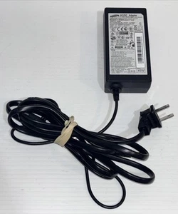 Samsung A4514_DSM AC/DC Adapter Power Supply ~14.0V 3.215A 45W - Picture 1 of 4