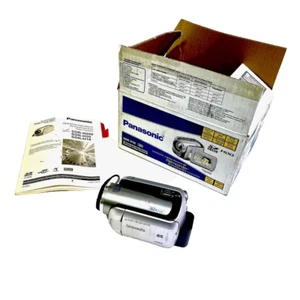 Panasonic PV-GS150 Mini DV Camcorder with accessories and Box - Picture 1 of 15