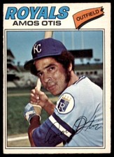 1977 O-PEE-CHEE. AMOS OTIS KANSAS CITY ROYALS #141