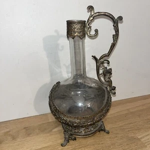 Ancienne Carafe Aiguière En Verre Monture En Étain Argenté - Imagen 1 de 10