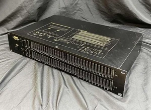 Yamaha Q2031 Dual 31-Band Stereo Graphic Equalizer Used - Picture 1 of 2