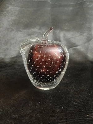 Heavy Vtg Murano Art Glass Controlled Bubble Burgandy Apple Figurine Paperweight - Image 1 of 4