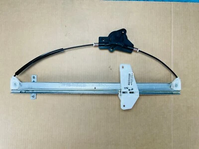 Nissan Armada Titan QX56 Rear Passenger Door Window Regulator 82720-ZV50A OEM - Imagem 1 de 4