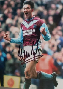 STEVE JONES #2 WEST HAM SIGNED PROFESSIONAL 10X8 PHOTO COA - OFFERS ACCEPTED  - Picture 1 of 2