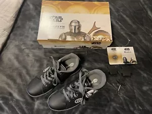 STAR WARS HERREN MANDOLORIAN DARTH VADER HEELYS SKATESCHUHE GRÖSSE 9 - Bild 1 von 13