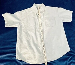 GAP Light Denim Wash Button Up Shirt Short Sleeve YOUTH UNISEX SIZE Medium - Picture 1 of 5