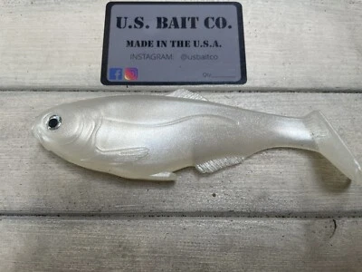 U.S. BAIT CO. Weedless Swimbait 6” Color Pearl Shad Lot Of 1 Bait