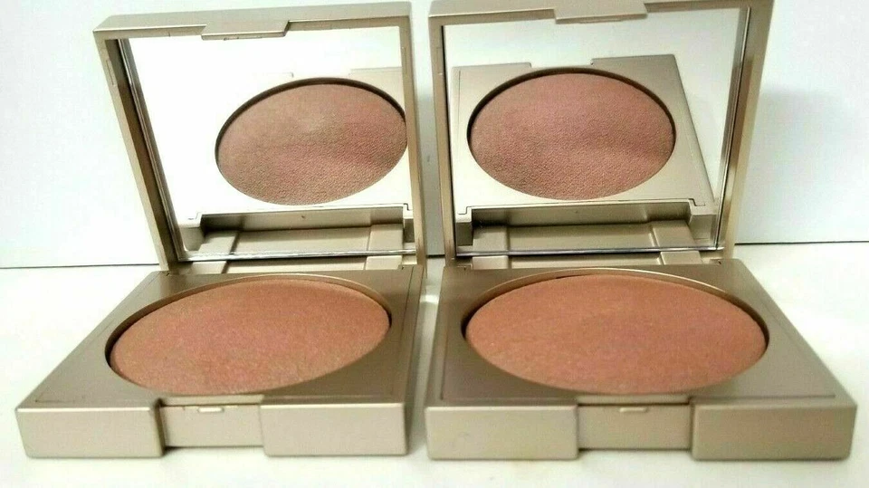 24 Jabot Camera Ready Color Glow Ever After Bronzer .31oz BRONZE KISS MEDIUM - Image 1 of 3