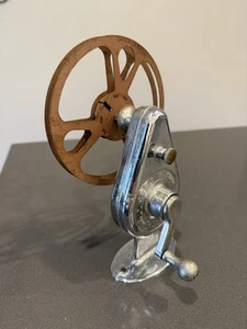 Vintage Cinema History Craig Movie Supply Co. Chrome Rewind w/8mm Film Reel - Picture 1 of 15