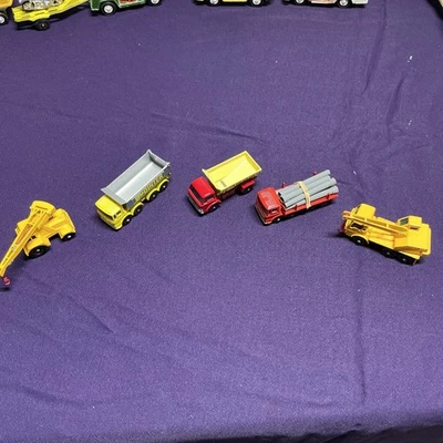 5 Vintage Lesney Matchbox 1-75 construction vehicles MINT condition ! - Image 1 of 4