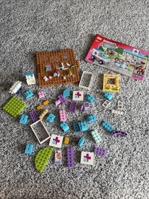 LEGO FRIENDS: Vet Clinic (41085) not complete, selling as is 
