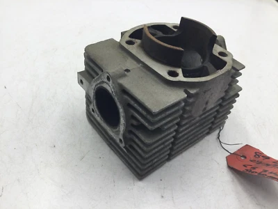 Yamaha 340 F/C Ovation Enticer Excel cilindro 8G8-11311-00-00 toma de fuerza lado izquierdo OEM Foto 1 de 4