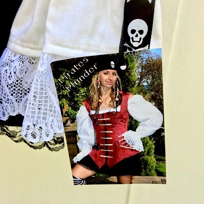 Disfraz de pirata para dama, hecho a mano, talla XS, chaleco rojo, ropa interior blanca y negra Foto 1 de 4