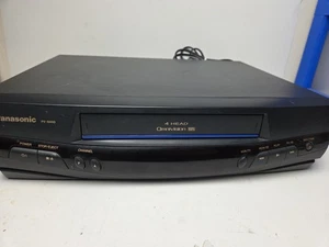Reproductor VCR VHS Panasonic PV-8400 Blue Line Omnivision 4 cabezales - PROBADO Y funcionando - Imagen 1 de 6