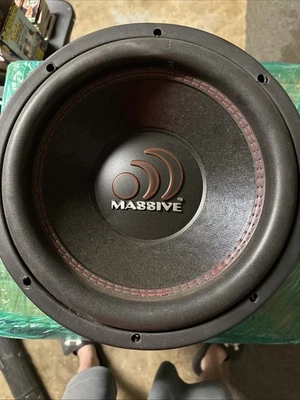 Subwoofer para coche Massive Audio GTX SERIES R 12 pulgadas 2000 W Foto 1 de 4