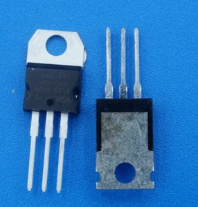 IC Voltage Regulator 78 Series - LM7812 - 12V 1A TO-220 USA Discounts - Picture 1 of 1