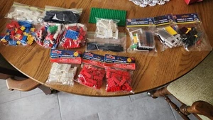 Top Blox & Misc mixed lot - Building Blocks Assortment Works with Lego - Picture 1 of 5