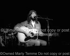DAN FOGELBERG PHOTO 8x10 Black and White Concert Photo in 1976 by Marty Temme 1D - Picture 1 of 1