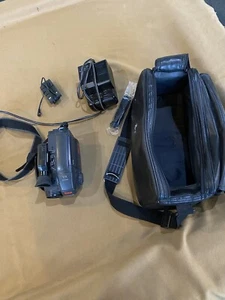 Rca CC603 Small Wonder Camcorder With Carrying Case And Accessories - Picture 1 of 14
