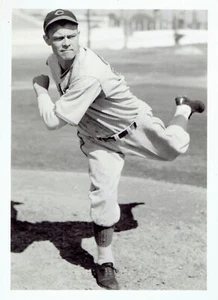1938 Press Photo Cincinnati Reds Baseball Pitcher Ted Kleinhans - Picture 1 of 2