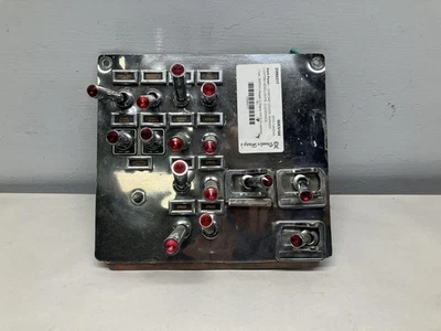 1990-2001 Kenworth W900L SWITCH Dash Panel - Used | P/N K1768478 - Image 1 of 4