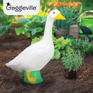 Large White 23"H Dress Up Goose Garden Statue Indoor Outdoor Yard Decor - Picture 1 of 13
