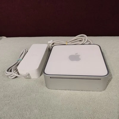 Apple Mac Mini A1103 G4 1.42GHz 512Mo 80Go PowerMac10,1 OSX 10.4 + Alimentation - Bild 1 von 4