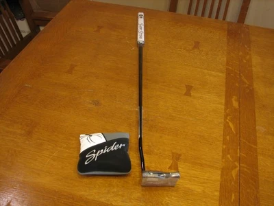 TaylorMade SPIDER TOUR DOUBLE BEND LH PUTTER W/HEAD COVER NEW - Image 1 of 4