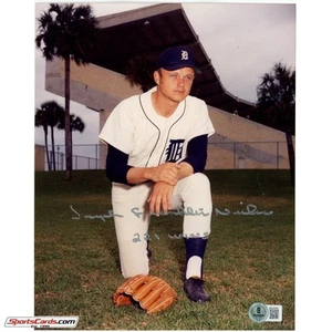 Joe Niekro "Joseph Franklin Niekro 221 Wins" Signed Auto 8x10 Photo BAS - Picture 1 of 1
