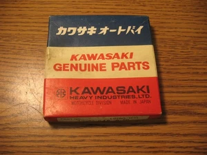 NEW NOS GENUINE KAWASAKI 13025-046 PISTON RING SET O/S 0.50 Z1 KZ900 (ISC-140) - Picture 1 of 3