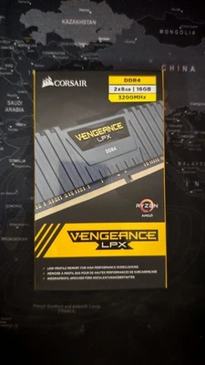 Corsair Vengeance LPX 16GB RAM Kit - PC4-25600 DDR4-3200 CMK16GX4M2Z3200c16 - Image 1 of 2