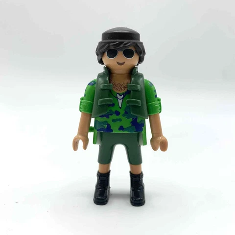 Playmobil 2004 Dino Crew Member Explorer Figure From Set #9433 Cover